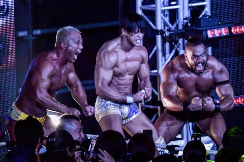 トーア・ヘナーレさんのインスタグラム写真 - (トーア・ヘナーレInstagram)「マッスル❗️  #NJPW #NJPWWORLD #MUSCLE #FLEX #TAN #OIL #PUMP #IBUSHI #HONMA #HENARE #新日本プロレス#プロレス#WARRIORWITHIN #KIWISTRONGSTYLE #GAINS #TRIOS」7月4日 18時47分 - henarenz