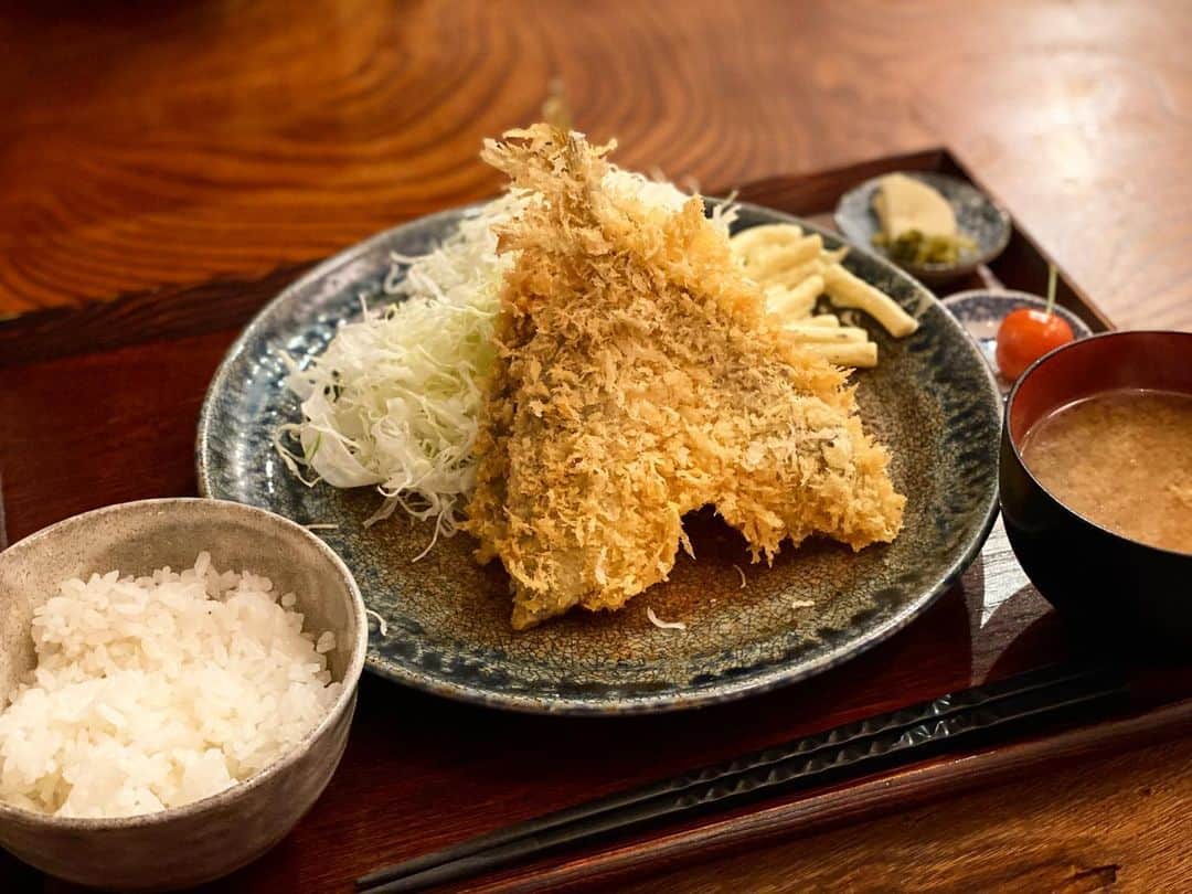 ロシアン佐藤のグルメインスタ