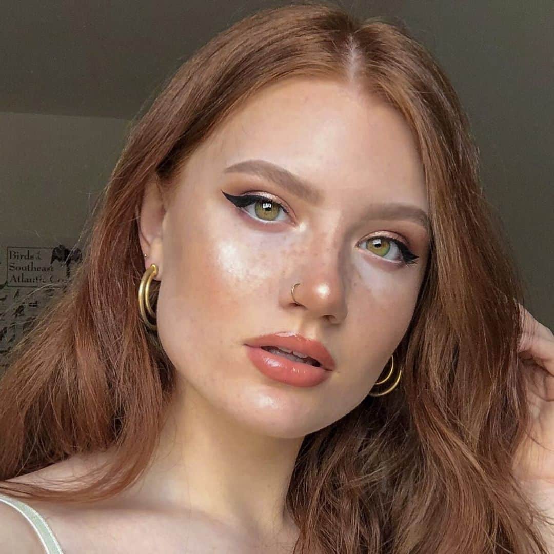 Maybelline New Yorkさんのインスタグラム写真 - (Maybelline New YorkInstagram)「@mua.lydia blessing your feed with this flawless and glowing makeup look! 🔥 She’s wearing #dreambb fresh, #instantagerewind concealer in ‘cool ivory’ and ‘warm olive’, #hypereasy liner and #NudesofNewYork palette. #mnyitlook #regram」7月5日 5時19分 - maybelline