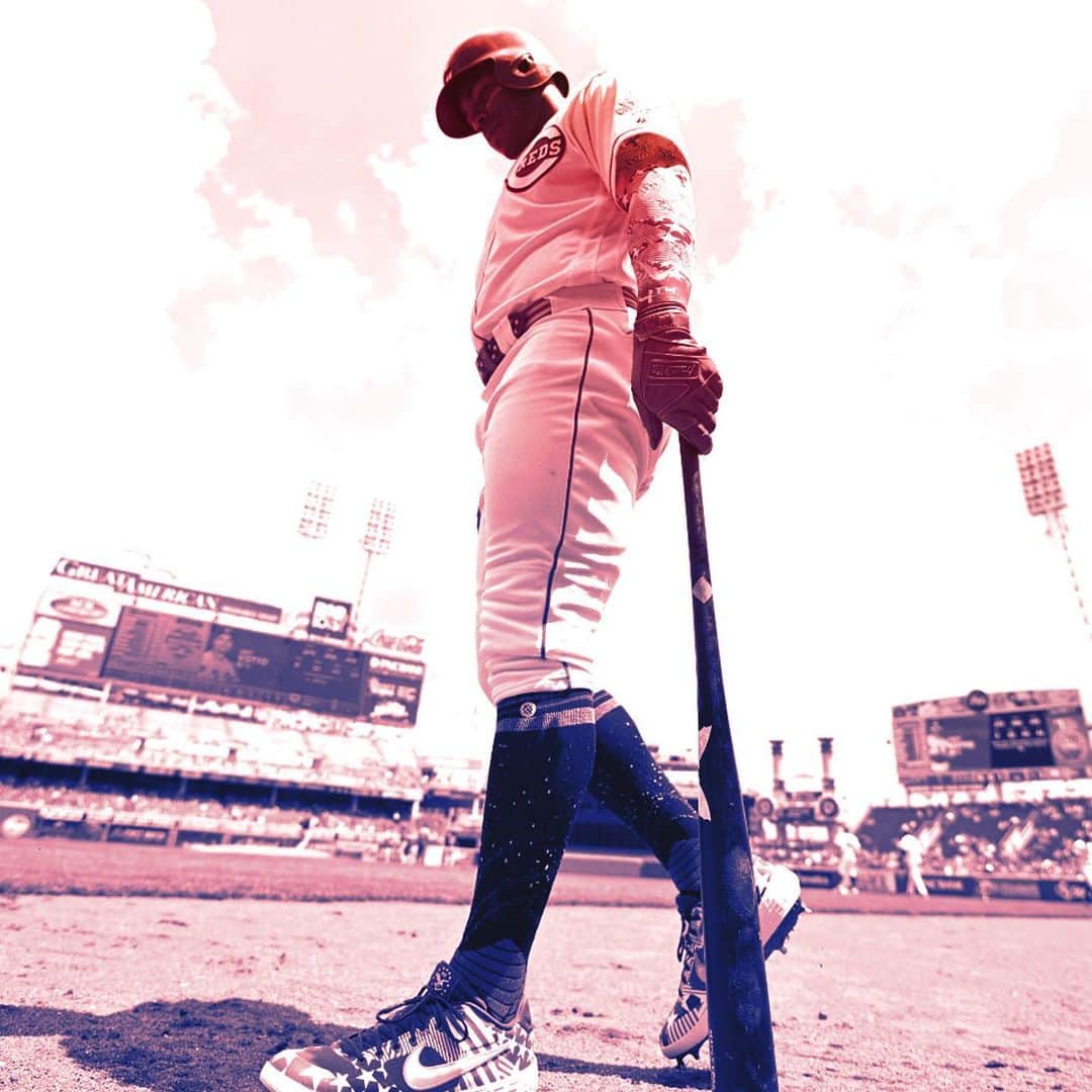 ヤシエル・プイグのインスタグラム：「Every day, every time I walk into the field, every time I hit a ball out of the park, I celebrate the freedom that America gave me.⁣ ⁣ I do not take this for granted. ⁣ When I run wild and I celebrate in a game there is so much more behind it. ⁣ ⁣ This incredible, unbridled joy is the truest expression of my gratitude for that freedom. ⁣ ⁣ Let us continue to push for equality for all so that we may all have joy & gratitude for freedom. 🇺🇸」