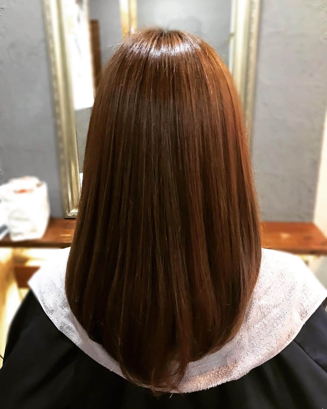のインスタグラム：「美桜さんが、地毛でここまでロングに伸ばせたんだよ。(2020/7/2)  しかし…  来週には、さよならなの！ 夏に向けて、短くするのだ٩̋(ˊ•͈ω•͈ˋ)و⚑⁎∗  #さらさらヘアー  #天使の輪   長かったのを   #記録に残しておこう」