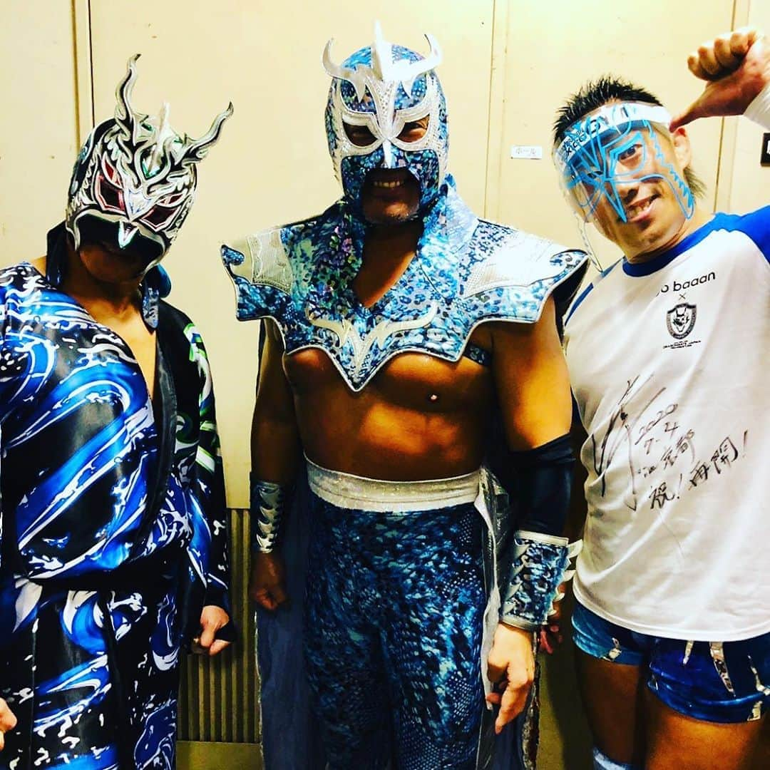 ウルティモ・ドラゴンさんのインスタグラム写真 - (ウルティモ・ドラゴンInstagram)「DG restart   @dragongate_pro @toru.kido @dragonkid.22  #再開」7月4日 21時55分 - ultimodragon_oficial