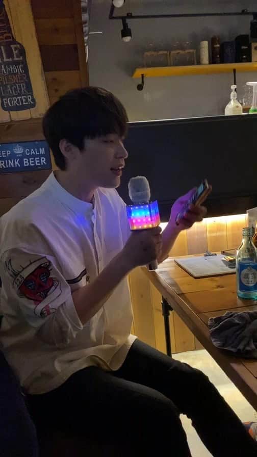 ムン・イフのインスタグラム：「내가수 이렇게 마지막 반전도 있고 예능감 있으면서도 실력도 있고 잘하는데.. 아까 너무 긴장을 했었나봐요 마테오-잘살아 지금 당장 스트리밍❤️ #마테오 #mateo #잘살아 #제국의아이들 #제국의아이들리더 #ZEA #마젤테오」
