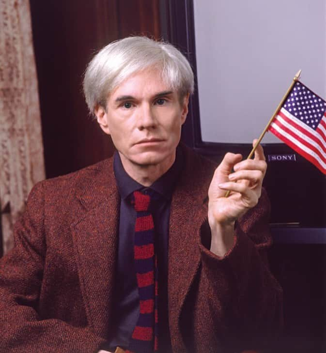 プロエンザスクーラーさんのインスタグラム写真 - (プロエンザスクーラーInstagram)「A new kind of Happy 4th  - Andy Warhol, 1982 David Hammons ‘African-American Flag’ 1990 Sterling Ruby ‘Double Candle’ 2019 Sterling Ruby ‘Untitled’ 2014」7月4日 21時59分 - proenzaschouler