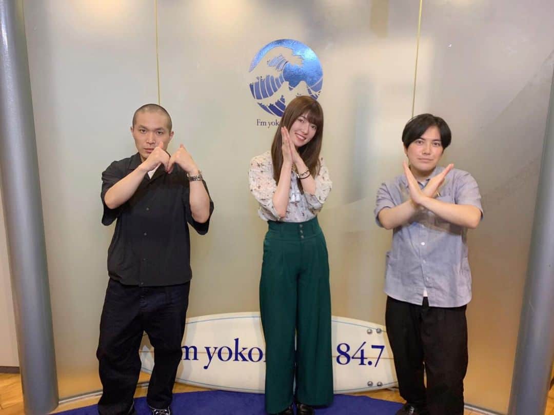 日下部美愛のインスタグラム：「お知らせ 明日はラジオが2本あります！！！  FMヨコハマ「ミックス！」 毎週日曜21:00~21:30 DJは芸人のラブレターズさんと私です！ . JFN PARK 「日下部美愛の炎上アンサー」 21:30~22:00 こちらは私一人でお送りします 明日は21~22時までラジオ聴いてくれたら嬉しいな ミックスはradiko等で、炎上アンサーはJFN PARKできけるよ🥰 ぜひ！！きいてね〜〜〜 . . #ラジオ #radio #fmヨコハマ」