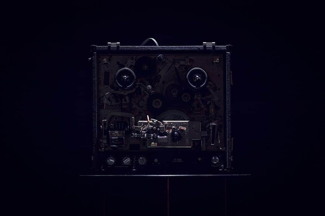 落合陽一のインスタグラム：「#Reminiscence_of_the_Unknown #yoichiochiai #落合陽一」