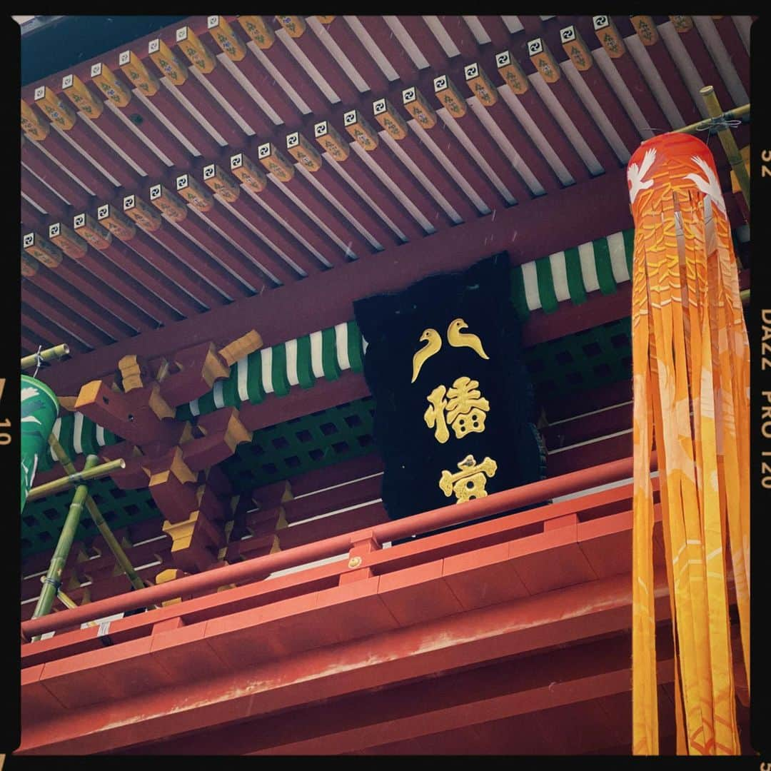 鳥越裕貴さんのインスタグラム写真 - (鳥越裕貴Instagram)「⛩ #この間 #久々に #神社巡り した #でも #この時期 #御朱印 は #書いてあるやつをもらう #システム #直に #マイ御朱印に書いてほしかったが #しゃあない」7月4日 23時13分 - yuki_torigoe.cleftchin