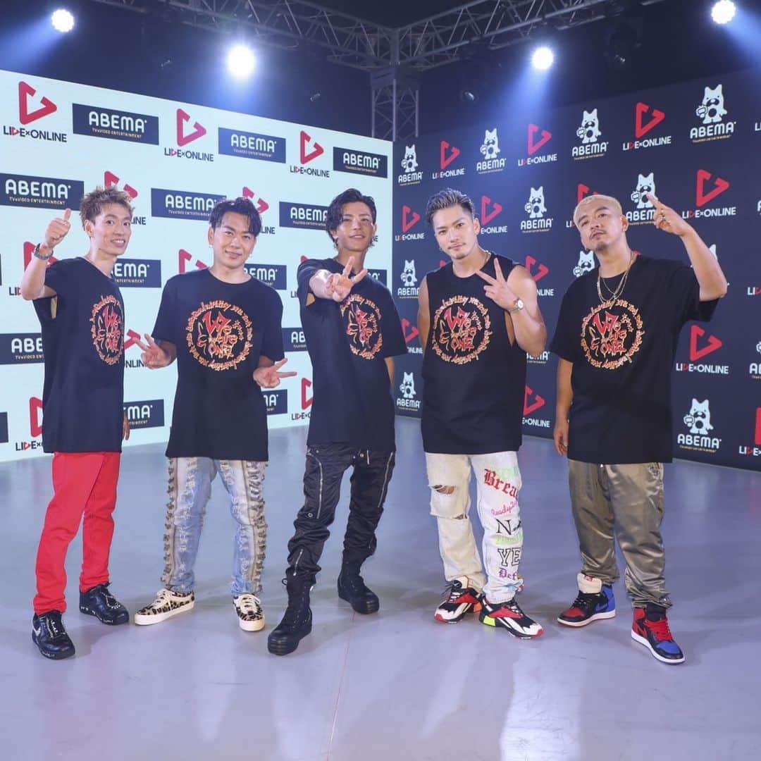 DOBERMAN INFINITYのインスタグラム：「LIVE×ONLINE  7.4 DOBERMAN INFINITY無事終わりました！ ご視聴ありがとうございます！ #DOBERMANINFINITY」