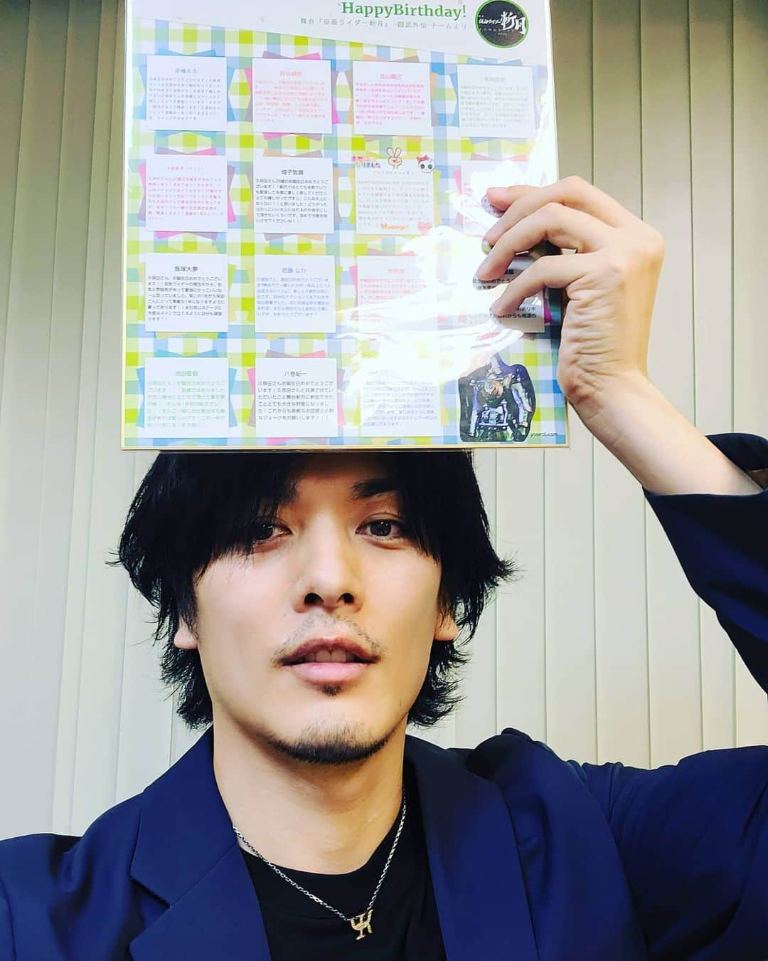 久保田悠来さんのインスタグラム写真 - (久保田悠来Instagram)「舞台『仮面ライダー斬月』 -鎧武外伝- キャスト生コメンタリーニコ生配信 皆様ありがとうございました！ また最高の思い出をくれた呉島貴虎。 ありがとう色々くれる島貴虎。 #仮面ライダー斬月 #呉島貴虎 #仮面ライダー鎧武 #久保田悠来 #萩谷慧悟 #原嶋元久 #小沼将太 #宇野結也 #後藤大 #増子敦貴 #千田京平 #高橋奎仁 #田淵累生 #丘山晴己 #大高洋夫  #飯塚大夢 #北川雄也 #木村充希 #拳多 #鯉江至音 #高橋広吏 #夛田将秀 #本間勇二ロイド #佐藤公介 #中西奨 #福田慶晶 #八巻紀一 #池田優樹 #毛利亘宏 #メロンツアーの皆様」7月4日 23時25分 - yuki_kubota.0615