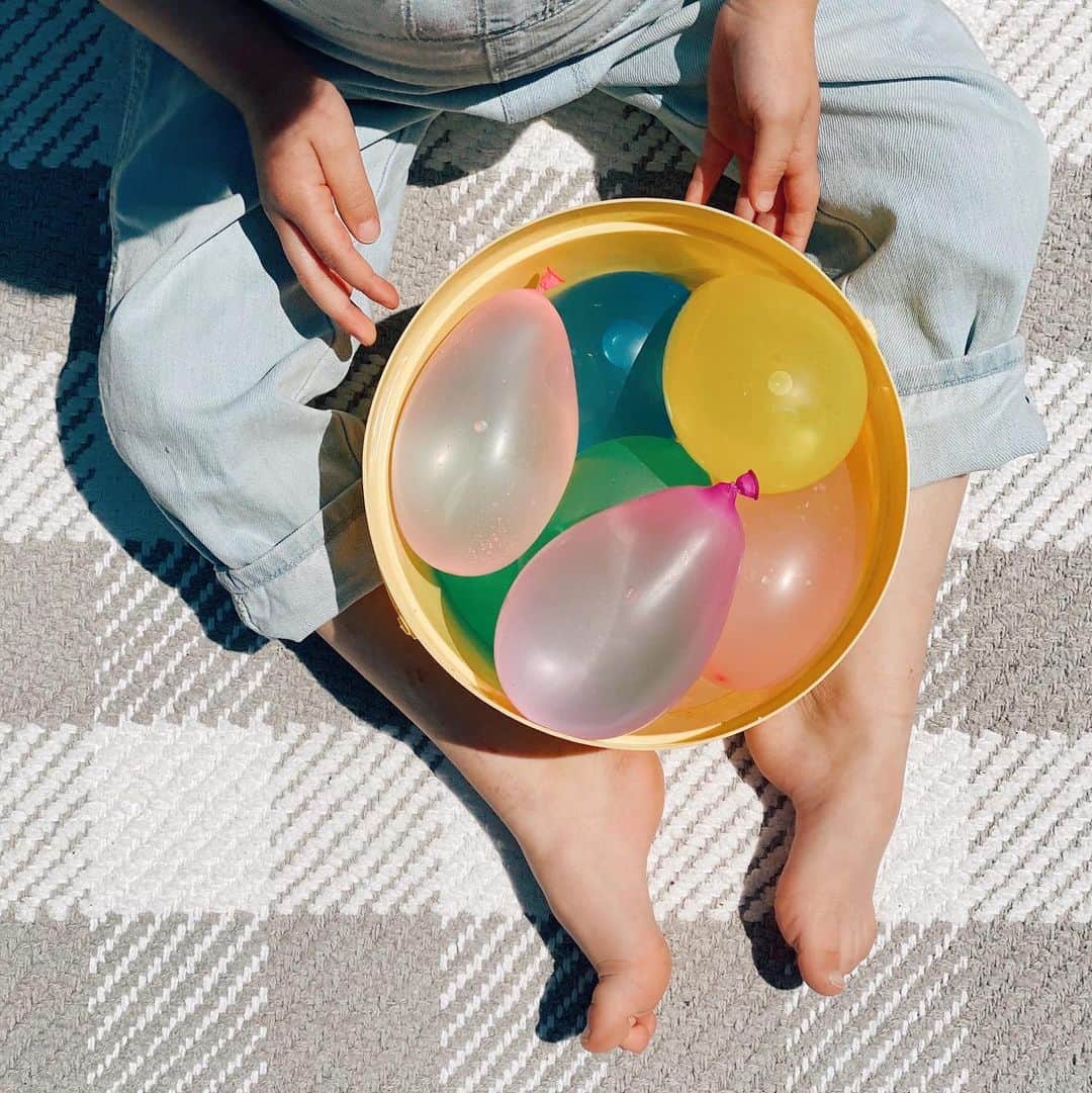 ロック&リパブリックのインスタグラム：「May your day be filled with sunshine and good times. ☀️ Happy Fourth from #Kohls!」