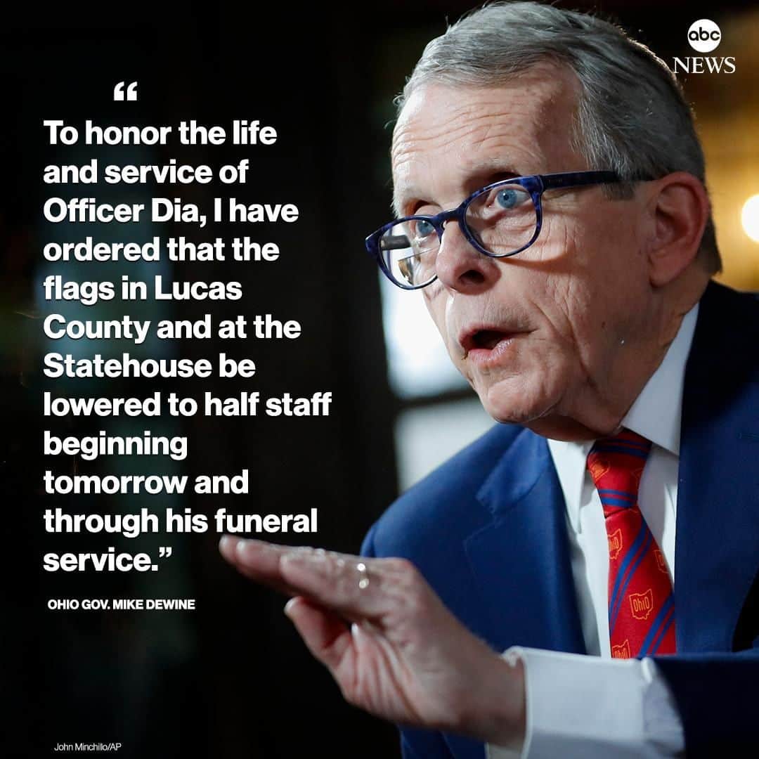 ABC Newsさんのインスタグラム写真 - (ABC NewsInstagram)「NEW: Gov. Mike DeWine orders flags at half staff beginning tomorrow for a Toledo police officers fatally shot in the chest while responding to a 911 call of an intoxicated person in a Home Depot parking lot: "To honor the life and service of Officer Dia, I have ordered that the flags in Lucas County and at the Statehouse be lowered to half staff beginning tomorrow and through his funeral service." #ohio #dewine #policing」7月4日 23時34分 - abcnews