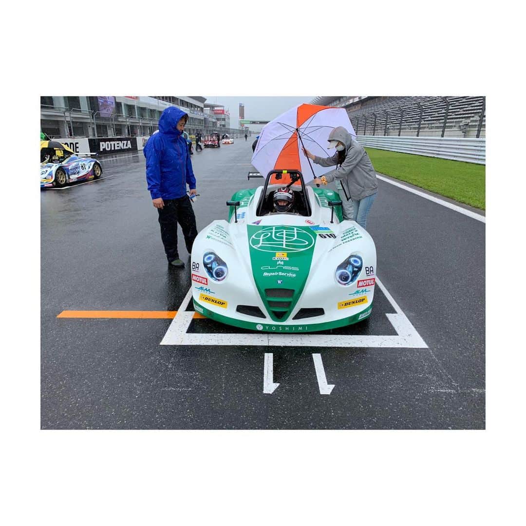 平中克幸のインスタグラム：「. KOSHIDO Racing  . . FCR-VITA&KYOJO CUP2020 . . 荒れた天候の中行われた両レースでしたが 無事に終えることが出来ました。 . . 雨率の高いFCR-VITA& KYOJO CUP今年か らタイヤが変わり少し苦戦したところがあり ましたが、データは取れたので次戦はもっと 上位を走れると思います！ . . お疲れ様でした🏎 . . . #koshido  #koshidoracing  #villakoahido #ficata」