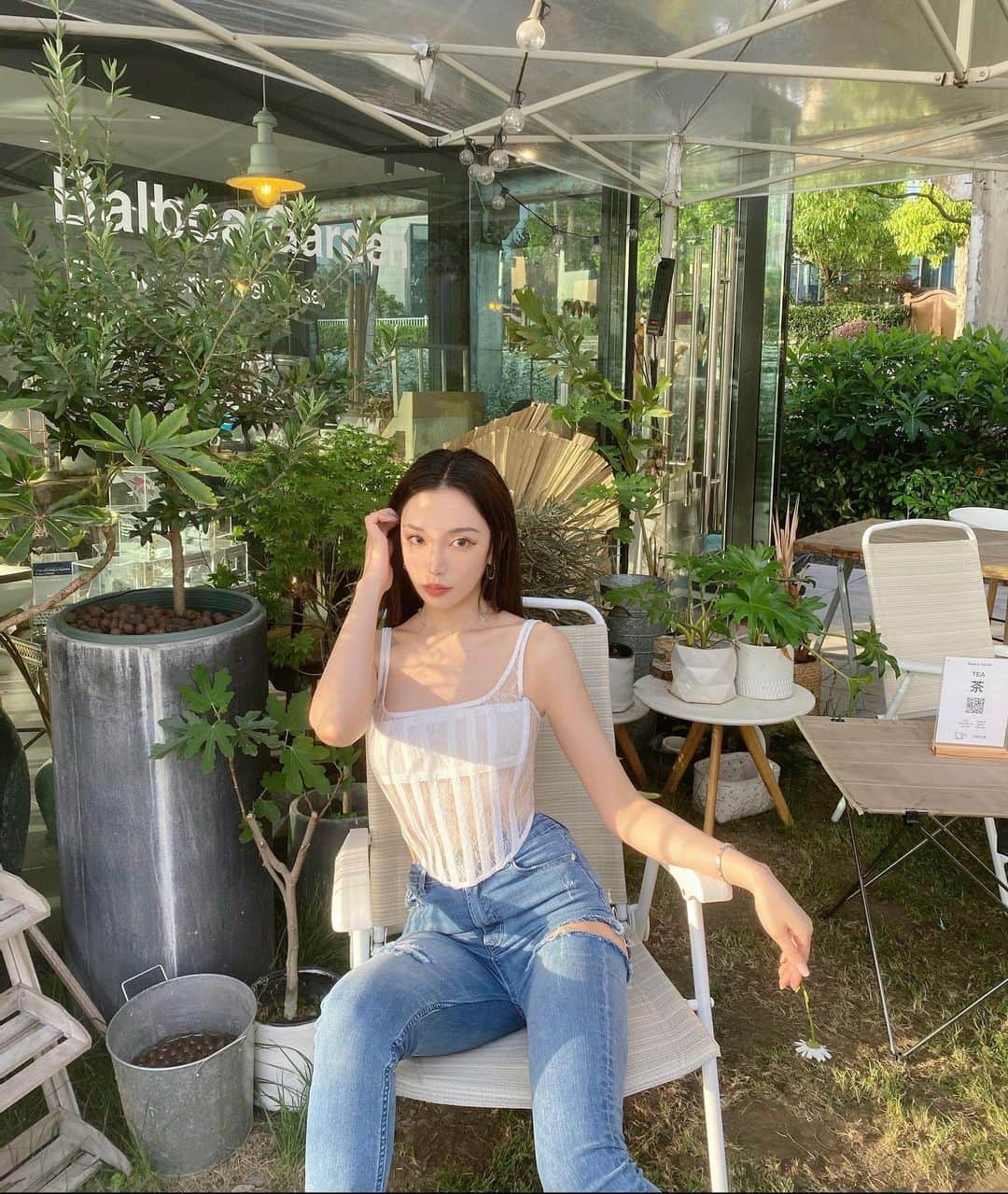Keii Sonのインスタグラム：「Daisy🌼」