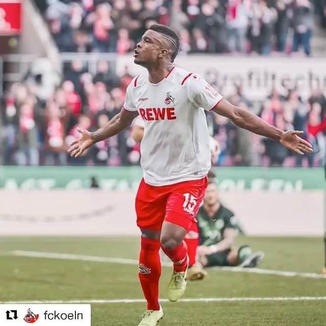 ジョン・コルドバのインスタグラム：「Temporada 2019-2020 ⚽️💪🏾」