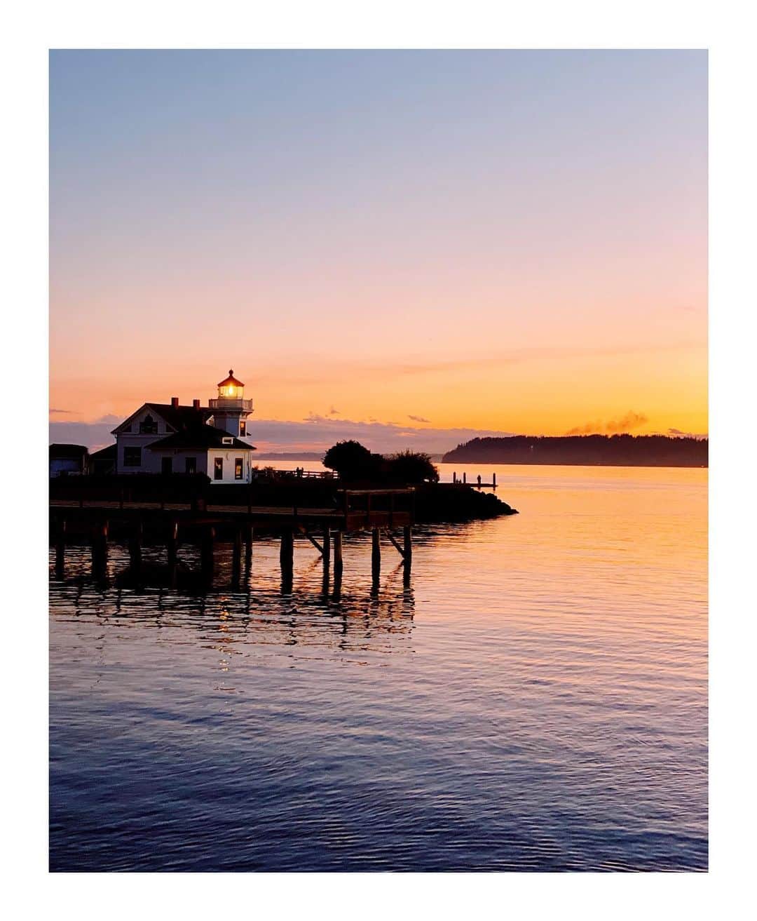 Cory Staudacherのインスタグラム：「Lighthouse」