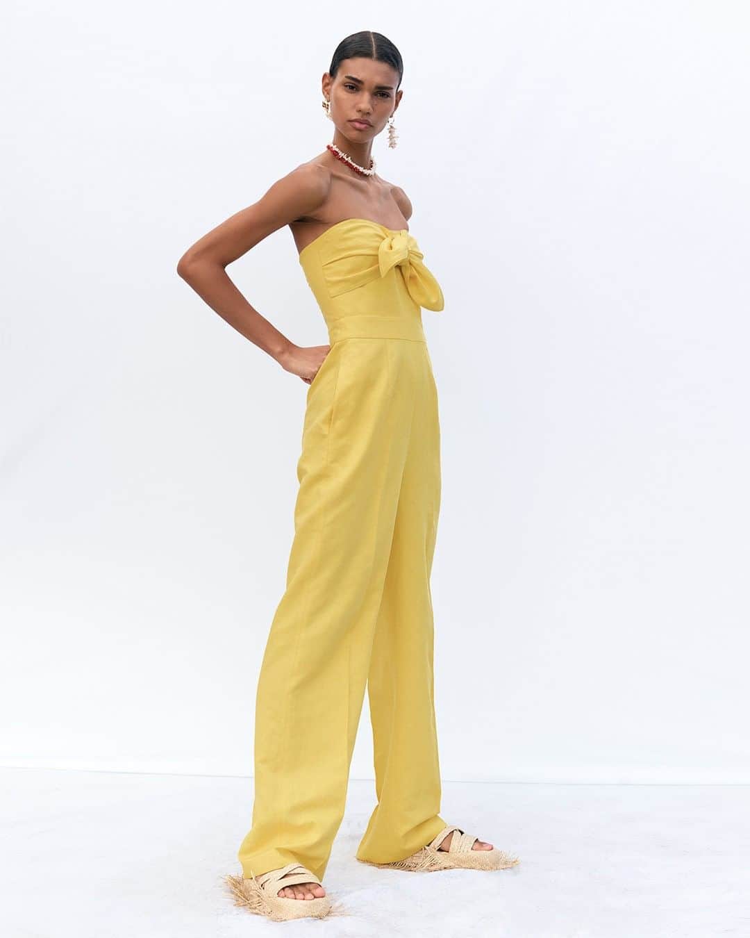 デレクラムのインスタグラム：「Our Independence Day Gift To You: Celebrate with up to 60% off your favorites. Explore our Fourth of July Sale on DEREKLAM.com.」