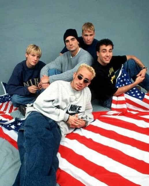 backstreetboysさんのインスタグラム写真 - (backstreetboysInstagram)「Happy 4th of July everybody 🇺🇸 We hope you’re celebrating this holiday weekend responsibly! All our love ❤️」7月5日 3時21分 - backstreetboys