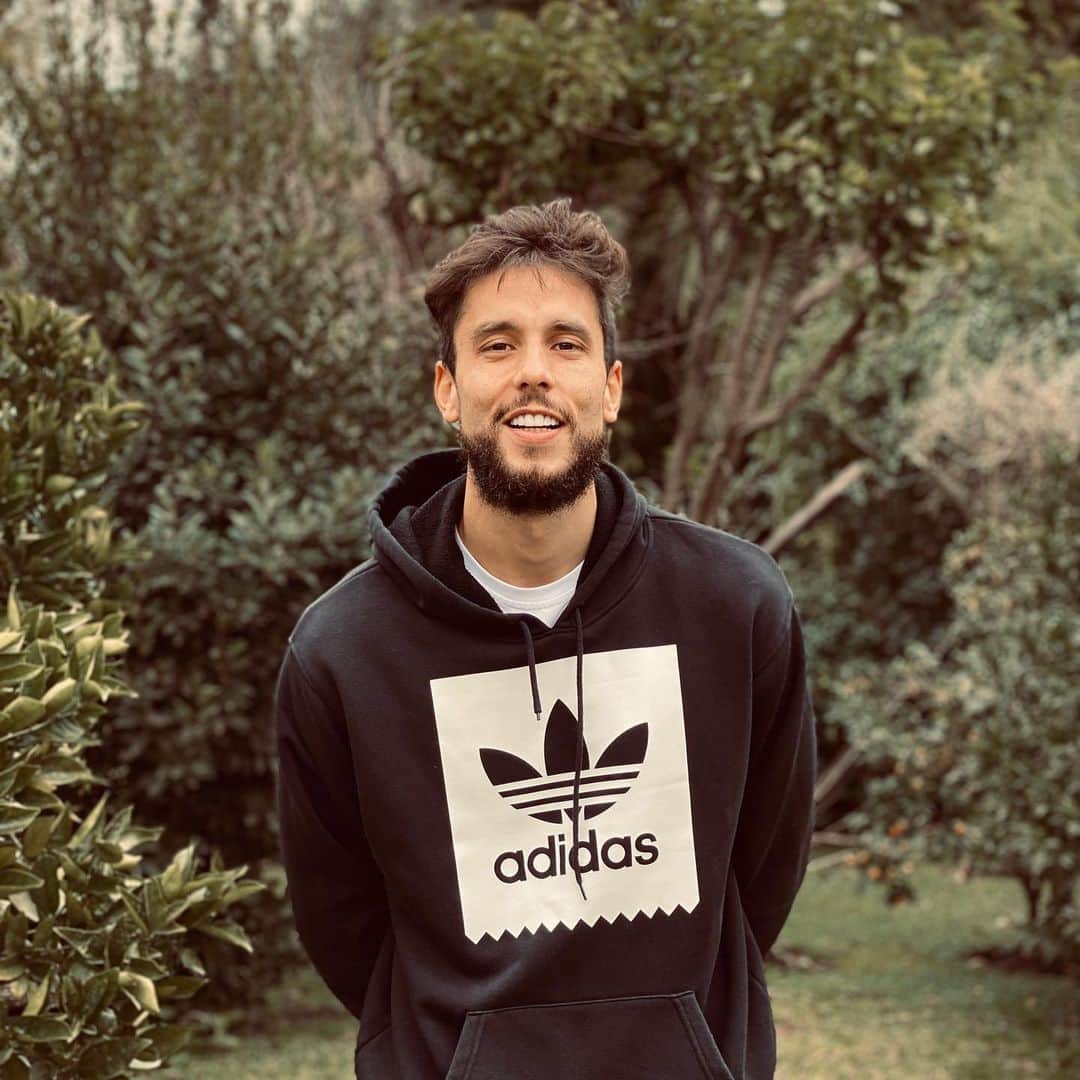 リカルド・アルバレスのインスタグラム：「Sabado de fulbito ⚽️⚽️」