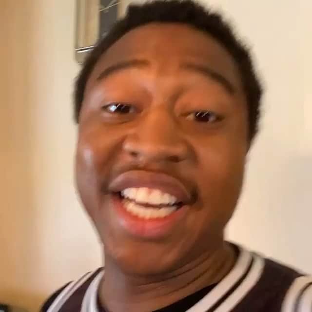 ニック・ヤングのインスタグラム：「Mood!!😂😂😂😂」