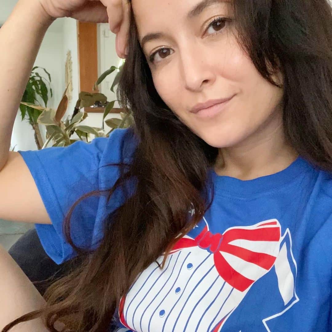 フリーディアのインスタグラム：「American might not be in the greatest right now but I have hope! Seeing everyone taking actions to make a change gives me hope ✨ ❤️🤍 💙Happy July 4th❤️🤍💙  * * * アメリカは今のところ最高ではないかもしれませんが、希望はあります！ 変更を加えるためにアクションを実行している若者のみんなを見ると、私に希望が与えられます✨ ❤️🤍💙ハッピー7月4日❤️🤍💙 #myhusbanddressedme #july4th #independenceday #redwhiteblue #losangeles #ihavehope #friediamn」