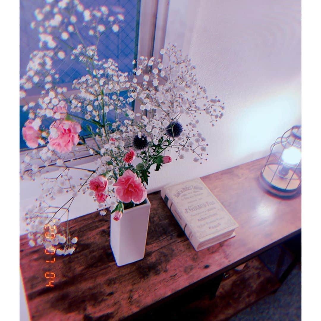 のインスタグラム：「. . 🌸🌷🌼 最近のマイブーム。フィルムカメラ風加工🙋‍♀️ 楽しい！！」