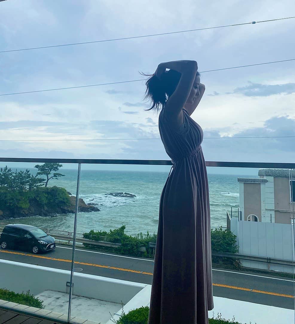 大石絵理のインスタグラム：「🐠🎐⛲️🦋👒👗」