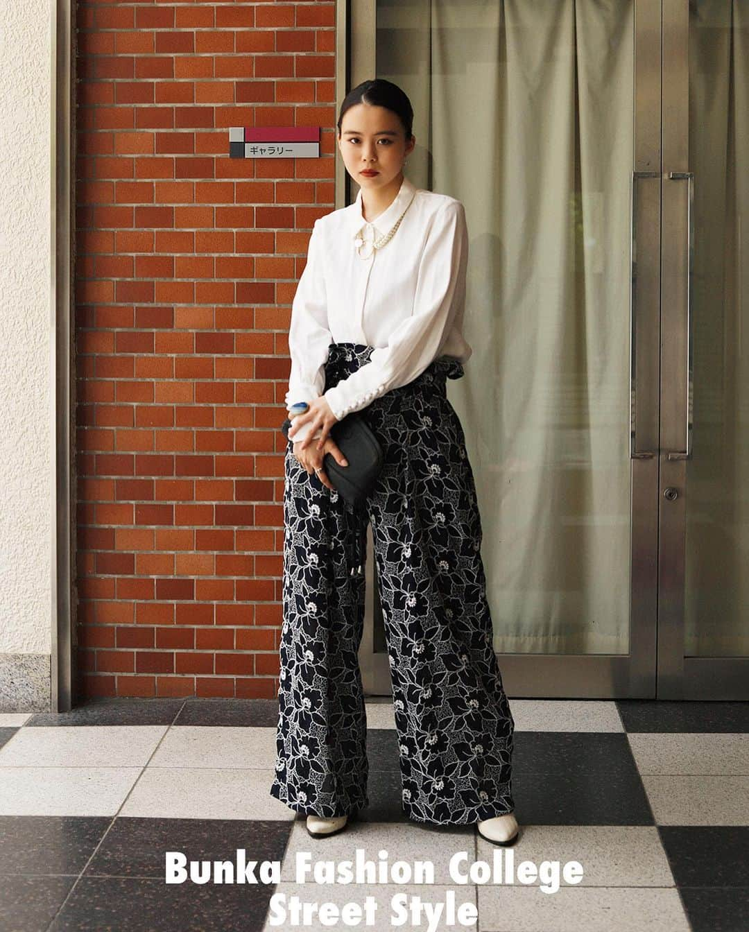 Droptokyoさんのインスタグラム写真 - (DroptokyoInstagram)「BUNKA FASHION COLLEGE SNAP  @bunka_fc  #文化服装学院 #pr#bunkafashioncollege#pr#streetstyle#droptokyo#tokyo#japan#streetscene#streetfashion#streetwear#streetculture#fashion#shibuya#shinjuku#maskon#mask Photography: @yuri_horie_」7月5日 12時11分 - drop_tokyo