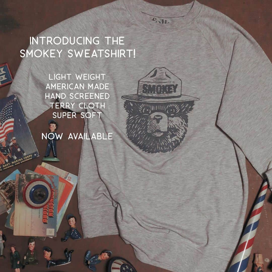 FOLKのインスタグラム：「It’s a SWEATSHIRT! I am obsessed with our new signature Smokey sweatshirt. It is the perfect terry cloth for summer. It isn’t too heavy. It isn’t too light. It’s perfect for early morning hikes and late night campfires this summer and fall. It’s now available on our site!」