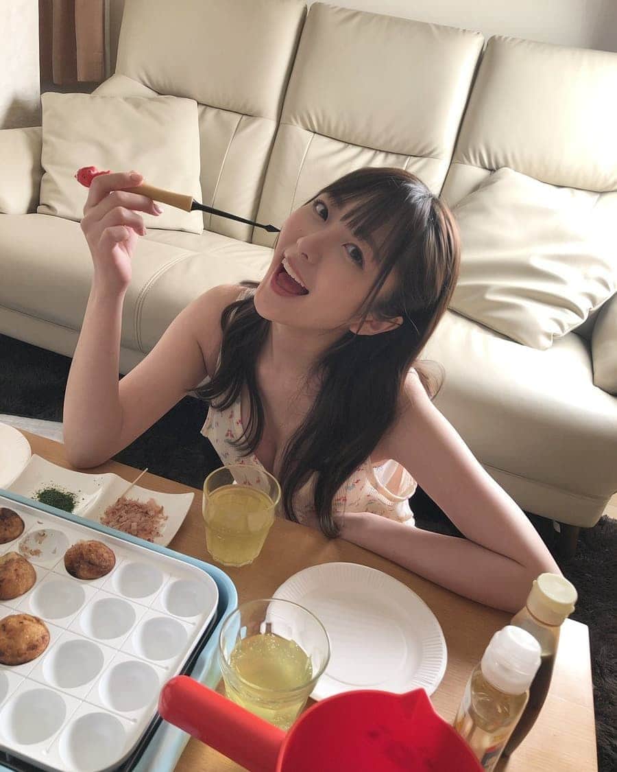 青空ひかりのインスタグラム：「今夜はぴかキンとたこ焼きパーティーしよう( ˙꒳ ˙ᐢ )」