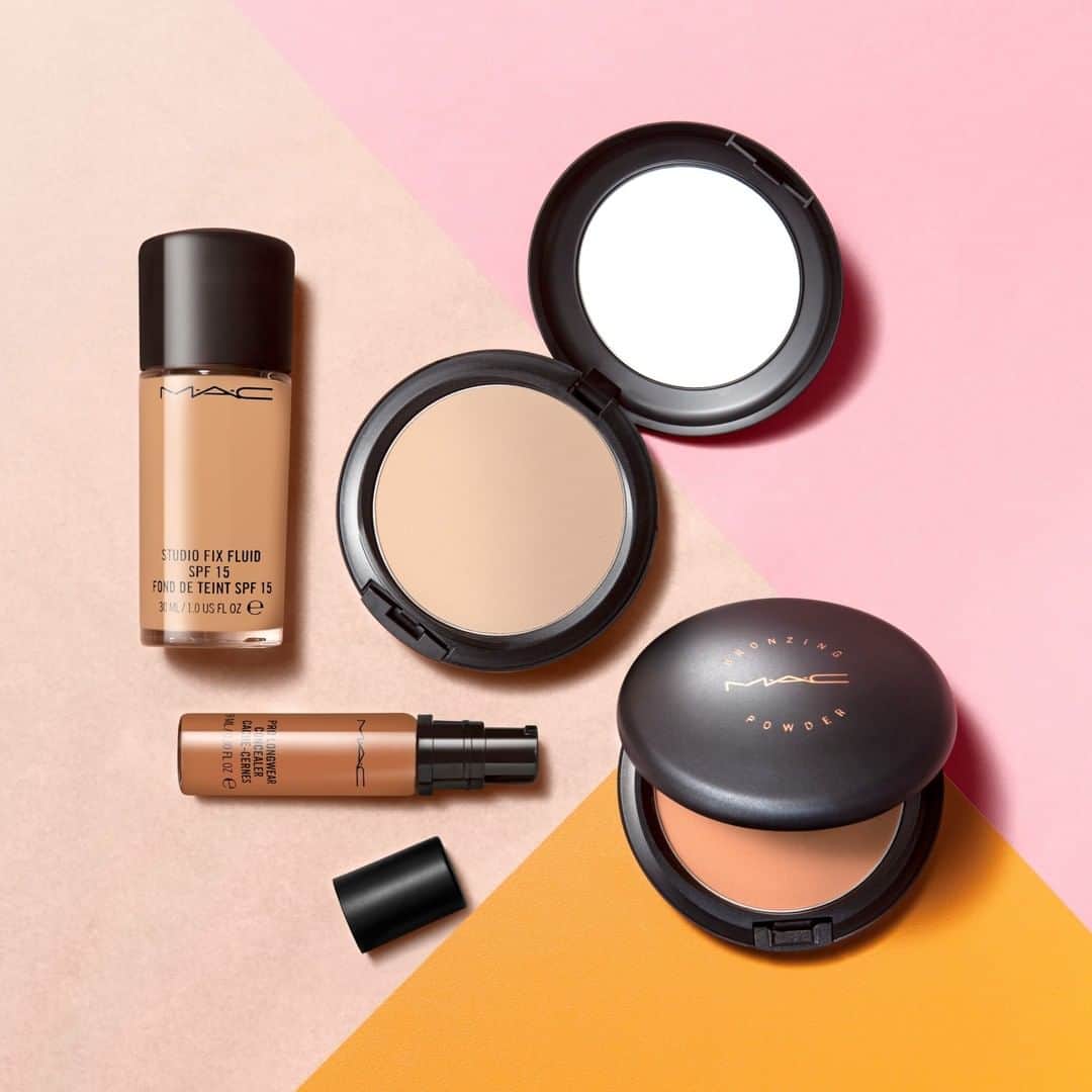 M·A·C Cosmetics BRさんのインスタグラム写真 - (M·A·C Cosmetics BRInstagram)「Hoje é o último dia da nossa semana especial de produtos para a pele! Já garantiu os seus? Quais são seus produtos favoritos da vida? Conta pra gente nos comentários e marque alguém que não pode perder essa chance de renovar a bancada de maquiagem!  Acesse maccosmetics.com.br e saiba mais!  #MACGoodbyes #pele #base #corretivo」7月5日 23時00分 - maccosmeticsbrasil