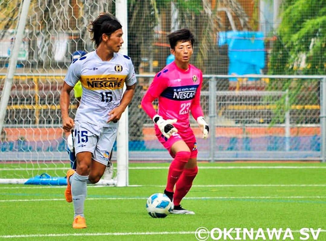 安藝正俊のインスタグラム：「: 九州リーグも開幕！ そして2連勝！ こうしてプレー出来る事に感謝！  そんな中でも、 ・感染予防であったり ・体調管理であったり サッカーやってりゃそれでいいのか なんて気の抜く事がないように！ この状況下で頑張ってくれてる方々の負担にならないように！  そんな行動をしっかりしてから 思いっきりプレーや👊 : #沖縄 #沖縄移住 #沖縄SV #九州リーグ #試合 #開幕戦 #勝利 #サッカー #サッカー小僧  #フットボール #キャンプ #ナイキ #ゲーム #okinawa #okinawalife  #soccer #soccerlife #soccerplayer #football #footballer #footballplayer  #camper #lifestyle  #work #league  #playlist  #photo_jpn  #xf #goodvibes #blog」