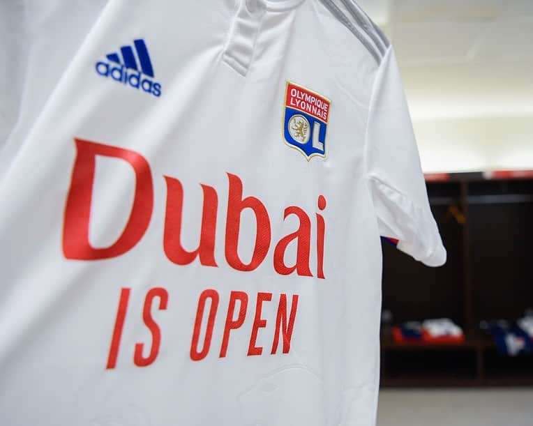 エミレーツ航空さんのインスタグラム写真 - (エミレーツ航空Instagram)「Emirates and Olympique Lyonnais team up to tell the world that “Dubai is Open.”  @OL played their debut match on 4 July in bespoke one-off “Dubai is Open” jerseys to raise awareness that our home Dubai has re-opened for tourism.  The special occasion also marked the Lyon-based club’s first win as an Emirates partner.  With flights to over 50 cities worldwide and the roll-out of comprehensive health and safety measures at every step of the travel journey, Emirates is ready to welcome all business and leisure visitors to Dubai from 7 July.」7月6日 0時00分 - emirates