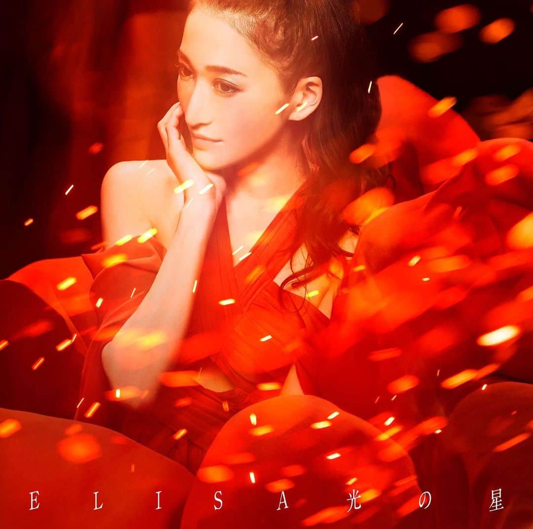 ELISAのインスタグラム：「新ジャケ公開🥰② 8月26日リリース ELISA 『光の星』 TVアニメ「銀河英雄伝説 Die Neue These 」EDテーマ曲  #ノイエ銀英伝　 #銀河英雄伝説　 #光の星」
