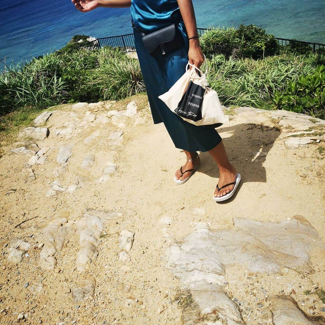 脇田恵子のインスタグラム：「💙💙 So deep to filled blue, feel stay positive and clean.」