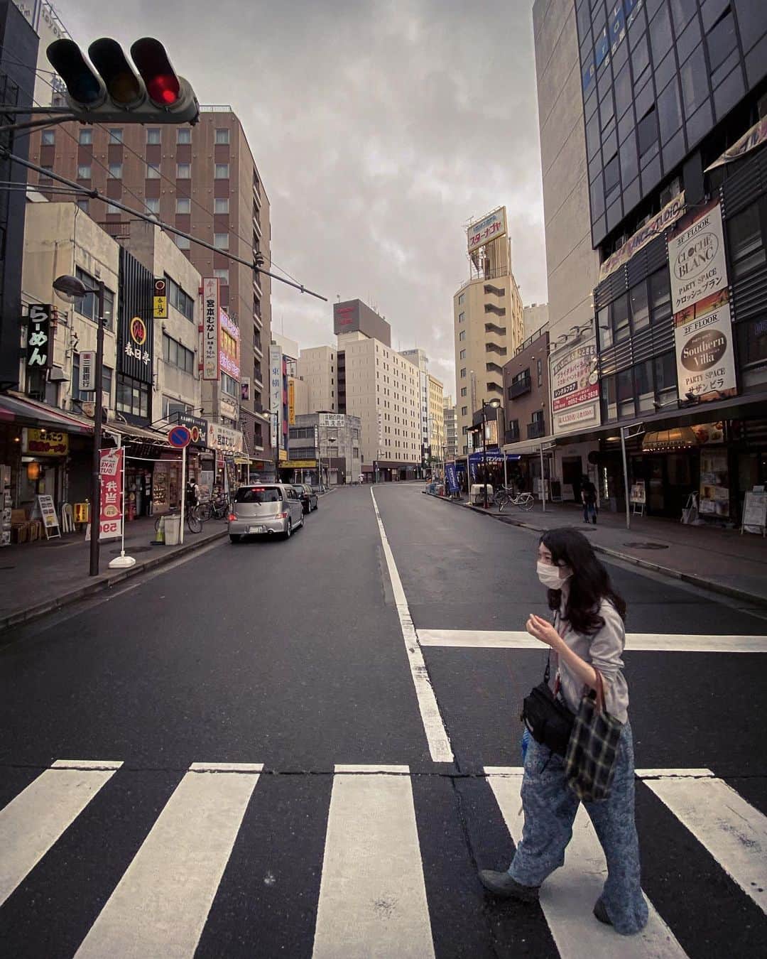 宍戸開さんのインスタグラム写真 - (宍戸開Instagram)「#streetphotography #storyofthestreet #streetscenesmag #streetofnagoya #streetcinematography #streetoftones #kaishishido #iphone11pro #photography #photographer #photooftheday」7月5日 18時33分 - kaishishido