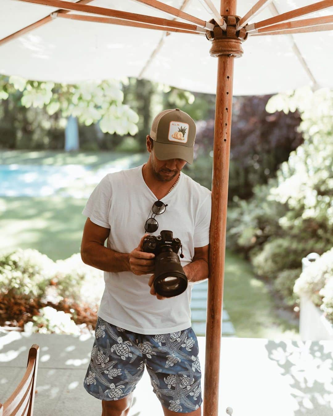 フェルナンド・ベルダスコのインスタグラム：「Hoy es el día para disfrutar de tus aficiones. Cuáles son las tuyas ?. . Today is the day to enjoy your hobbies.  Which ones are yours ? #becocowi」
