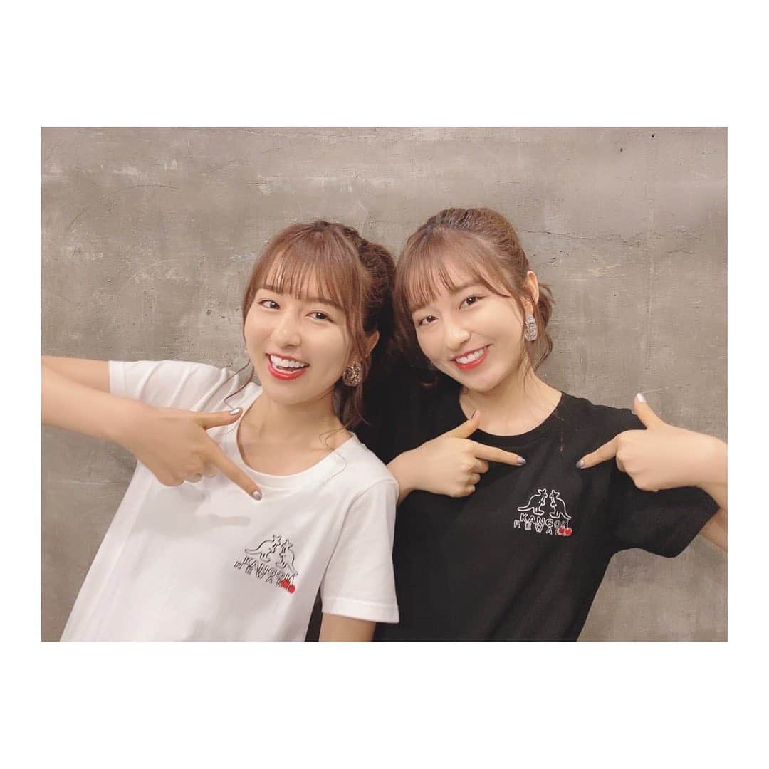 りかりこさんのインスタグラム写真 - (りかりこInstagram)「. KANGOLREWARD×りかりこ コラボTシャツ 販売中です〜🤞🏻♥️ 女の子がメンズサイズを 着てもかわいいかも！ みんなは何色ゲット してくれたのかな〜 #りかりこ #kangol #双子 #twins #fashion #japan」7月5日 19時14分 - rikariko_official