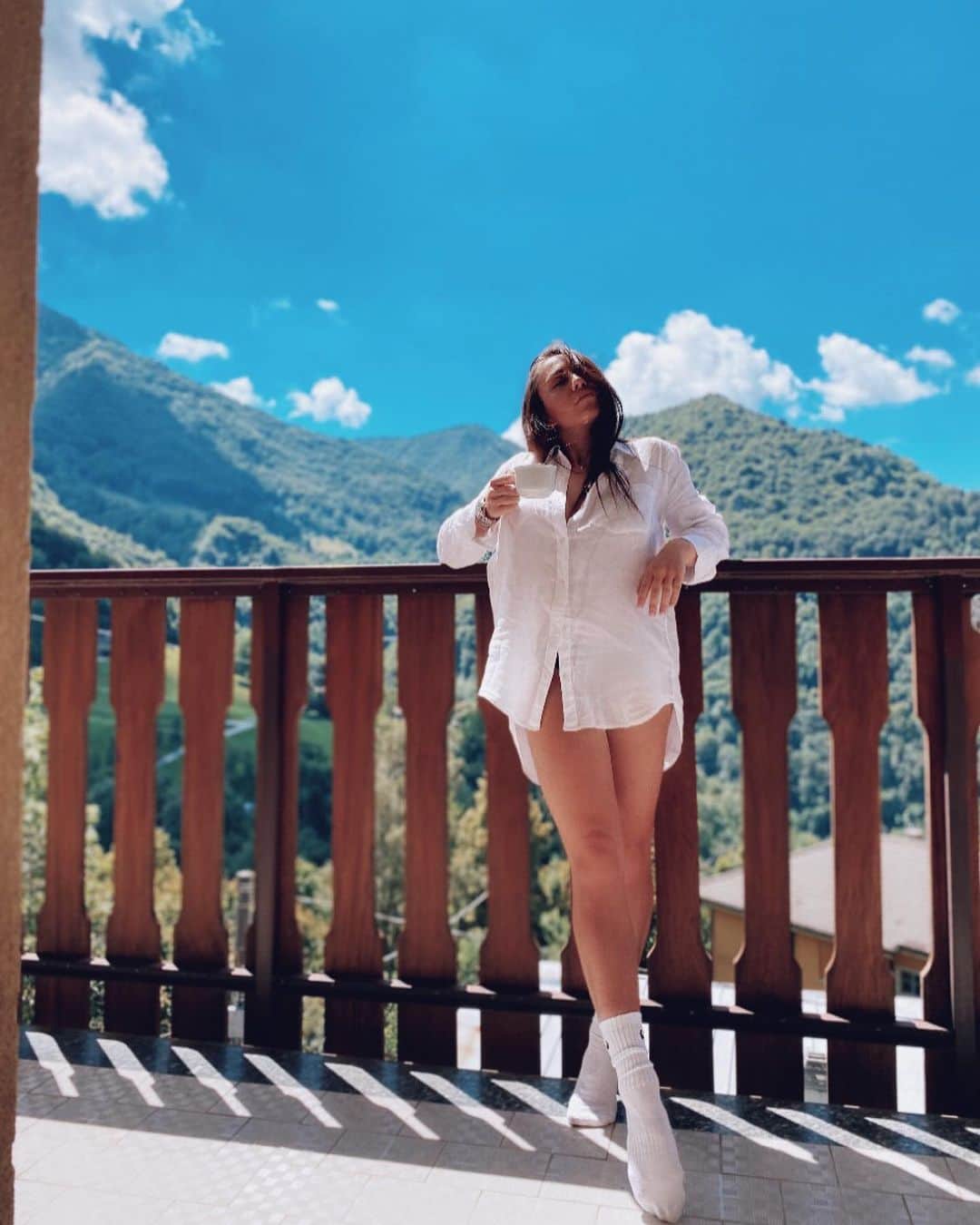 イナス・マリアーニのインスタグラム：「chill」
