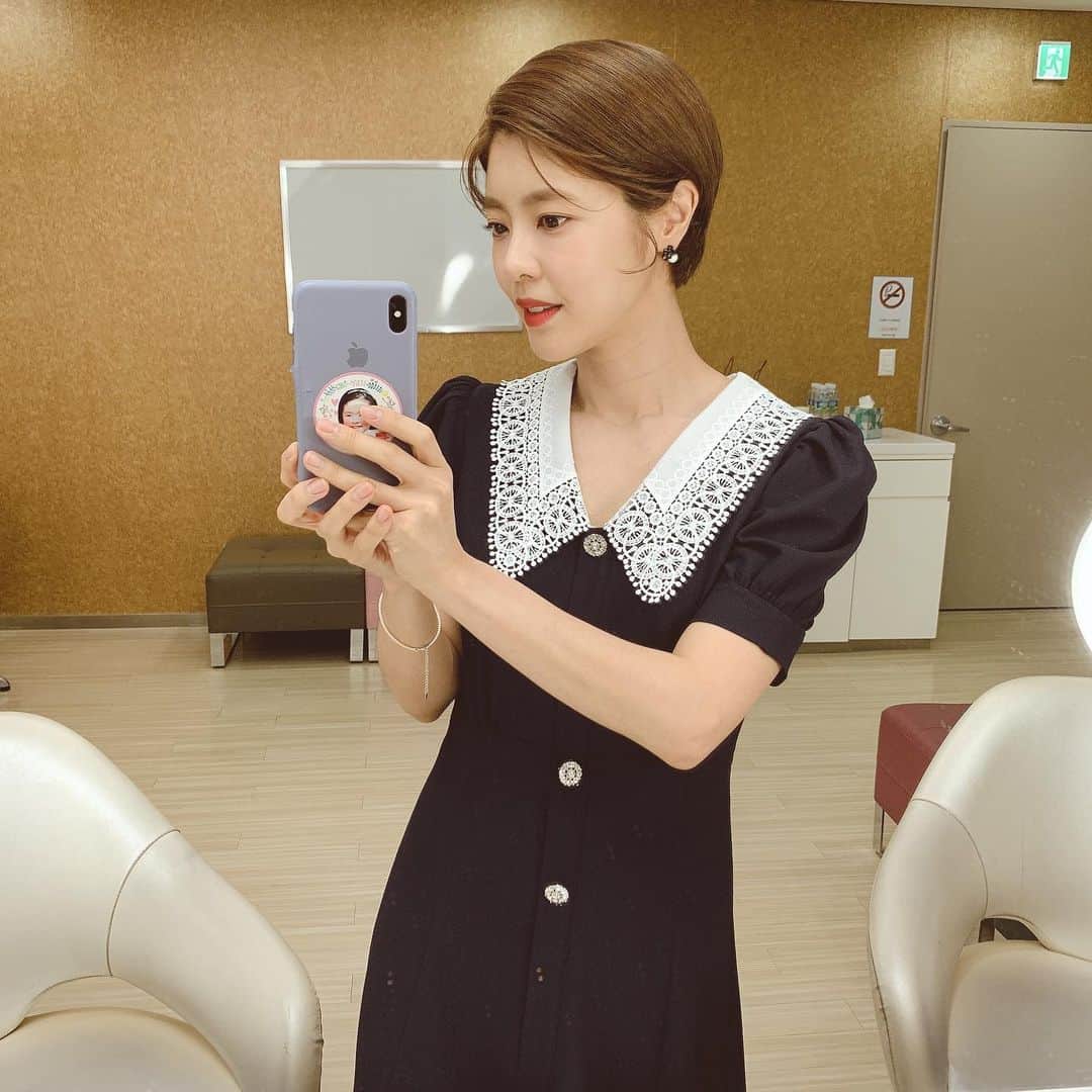 イ・ユンジのインスタグラム：「#sbs#동상이몽 드디어인사다녀왔어요 불과4개월만인데 큰변화가 있었고,요즈음의 이야기를 나누고왔답니다 #같은대기실#같은거울 #라니소울네 13,20일 방송된답니다^^!」