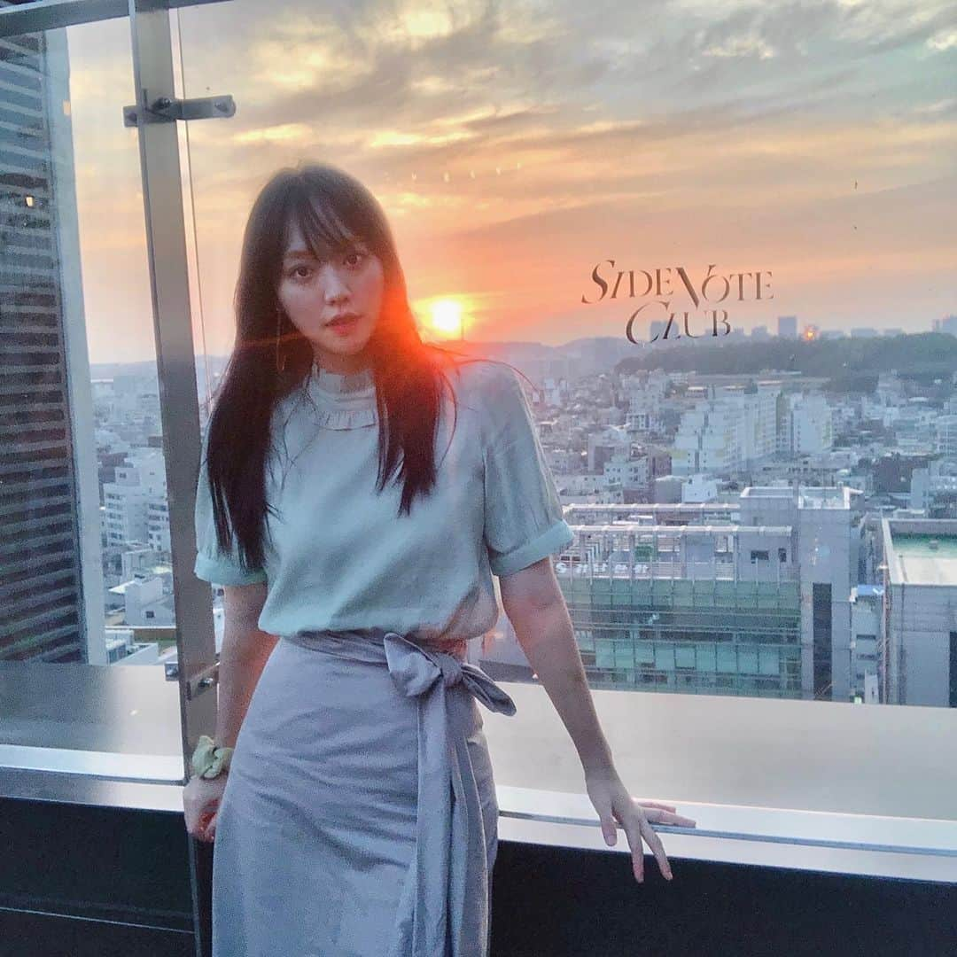 ライムさんのインスタグラム写真 - (ライムInstagram)「석양이 너무 이쁜곳🌝 #rysehotel」7月5日 20時33分 - hv_juhwa