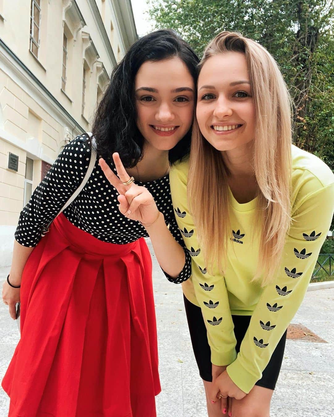 ダリア・スピリドーノワのインスタグラム：「Hi✌️ @jmedvedevaj 🥰」