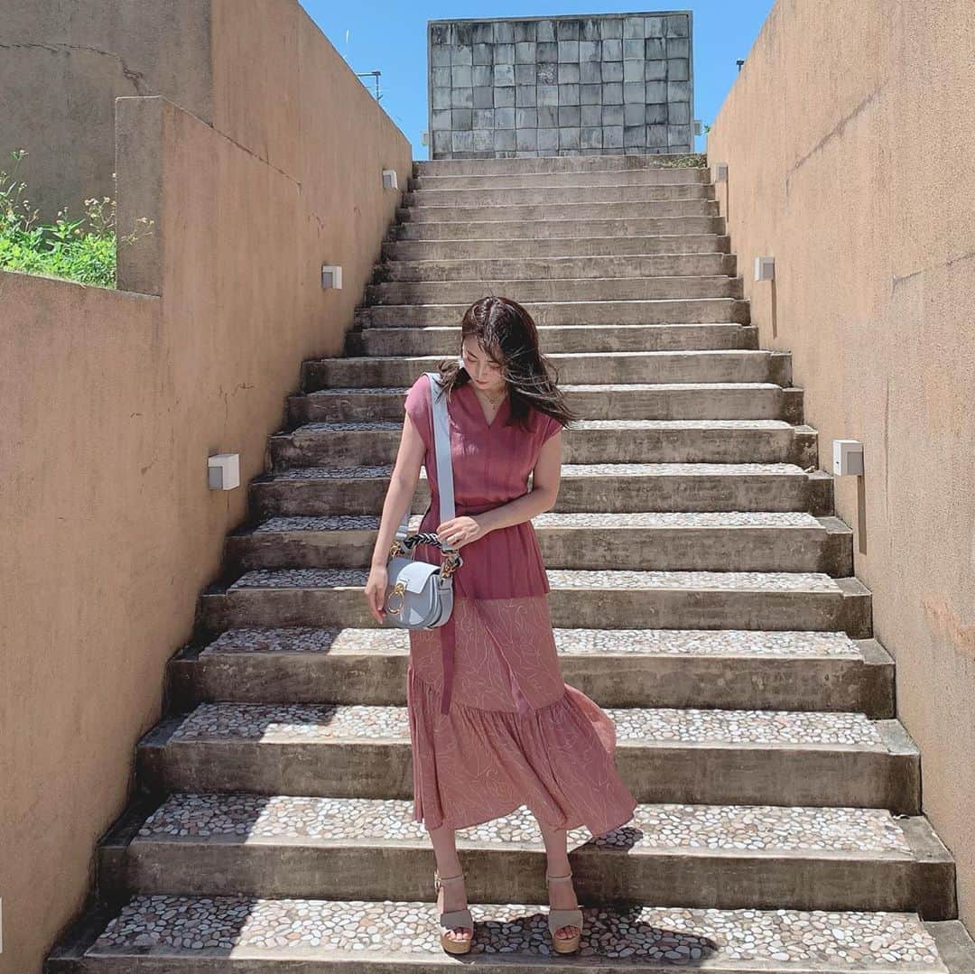 鈴木 あやのグルメインスタ