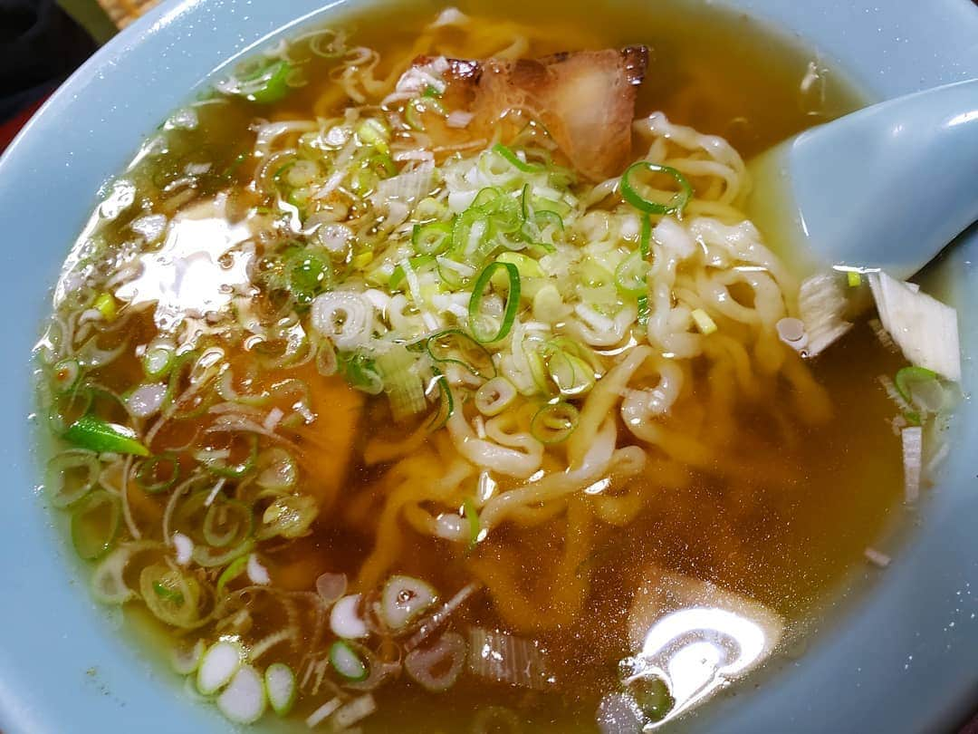 坂本詩緒里さんのインスタグラム写真 - (坂本詩緒里Instagram)「🍜🍜🍜  #ラーメン #チャーハン #シンプルが一番  #飯テロ #よるごはん #今日も１日お疲れ様でした #japanesefood」7月5日 21時28分 - jpba529