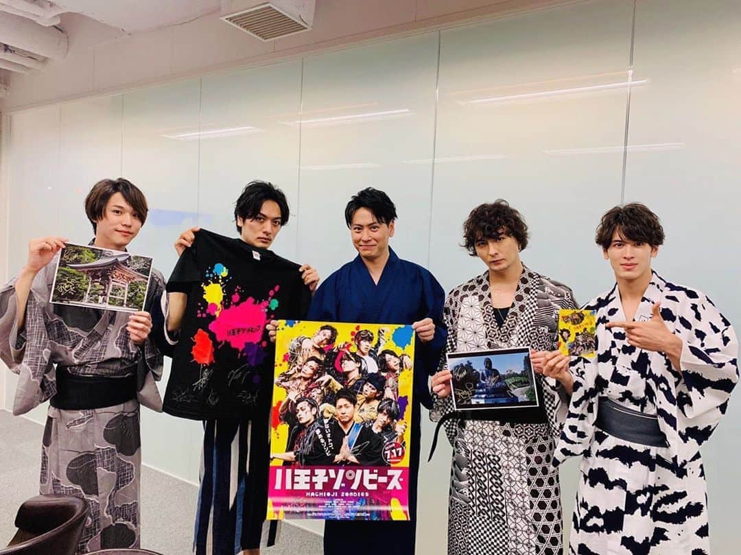 才川コージのインスタグラム：「八王子ゾンビーズ満月祭り🌕 ありがとうございました✨  浴衣は10代の頃ぶりでした^ ^ 映画は7/17公開です🧟‍♂️‼️」