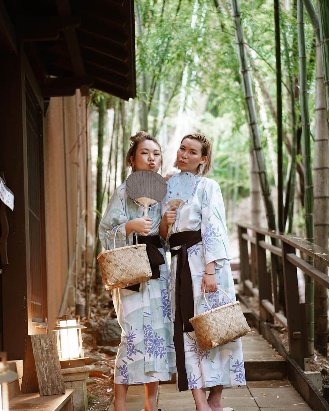 RUBYさんのインスタグラム写真 - (RUBYInstagram)「I am so blessed because I found not only a friend but also a sister who gives me comfort all the time🌺🌈  #happybirthday  #birthdaytrip  #ハッピーバースデー」7月5日 22時28分 - maui_ruby