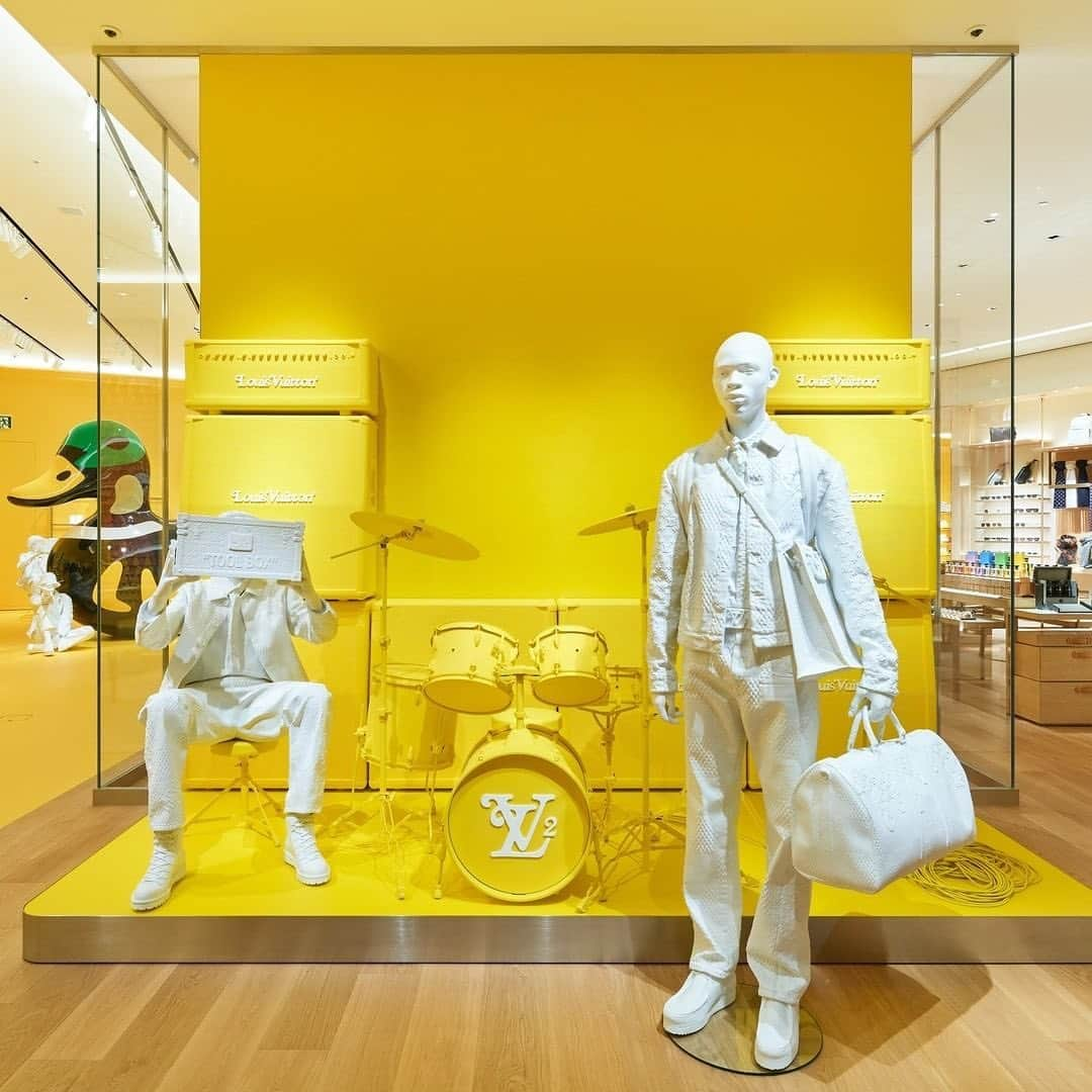 HYPEBEASTさんのインスタグラム写真 - (HYPEBEASTInstagram)「@hypebeaststyle: The world's first @louisvuitton men's-focused flagship store will be opened in MIYASHITA PARK in Shibuya, Tokyo on July 6th. The flagship has a limited edition line-up that includes a full range of apparel, leather goods, shoes, accessories, fragrances, fine jewelry, and more. ⁠⠀ Photo: Louis Vuitton」7月6日 9時34分 - hypebeast