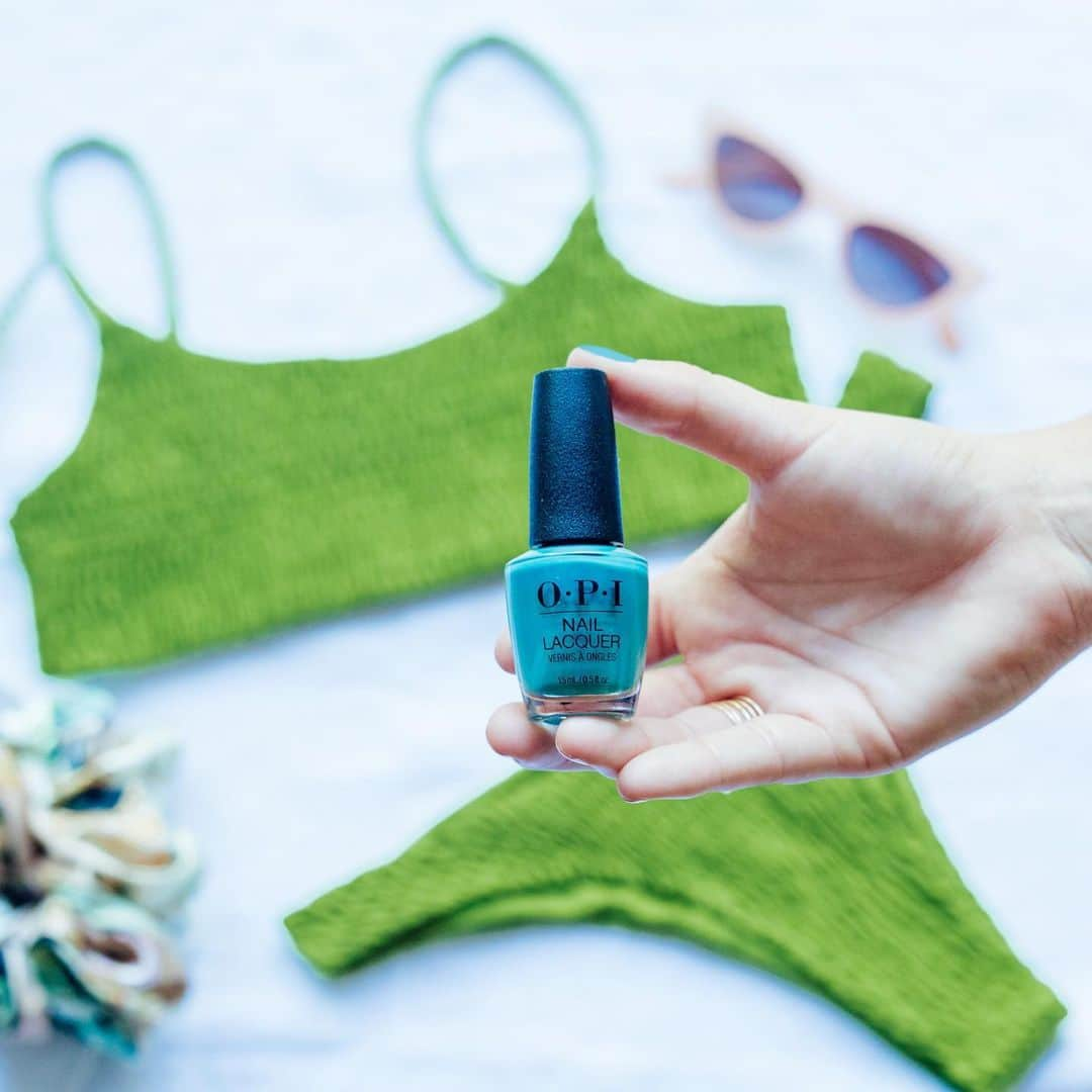 OPIさんのインスタグラム写真 - (OPIInstagram)「Tan lines and painted nails! 👙💅 Our favorite summer combo. #NationalBikiniDay   Shade: #IsThatASpearInYourPocket?   #ColorIsTheAnswer #OPIObsessed #SummerNails #Staycation #VacationNails #HealingRainbow #BlueNails #GreenNails #TealNails #BrightNails」7月6日 5時19分 - opi