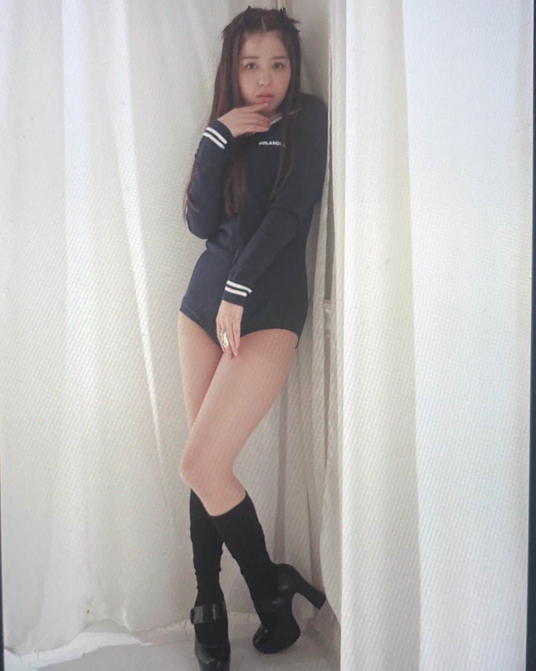 双木昭夫のインスタグラム：「この不思議なセーラー服は「なまいきリボンスタジオ1」池尻大橋店にあります💖（クリーニングに出している時以外は〕 ソックスは無いので用意して下さいね💖  #なまいきリボンスタジオ1」