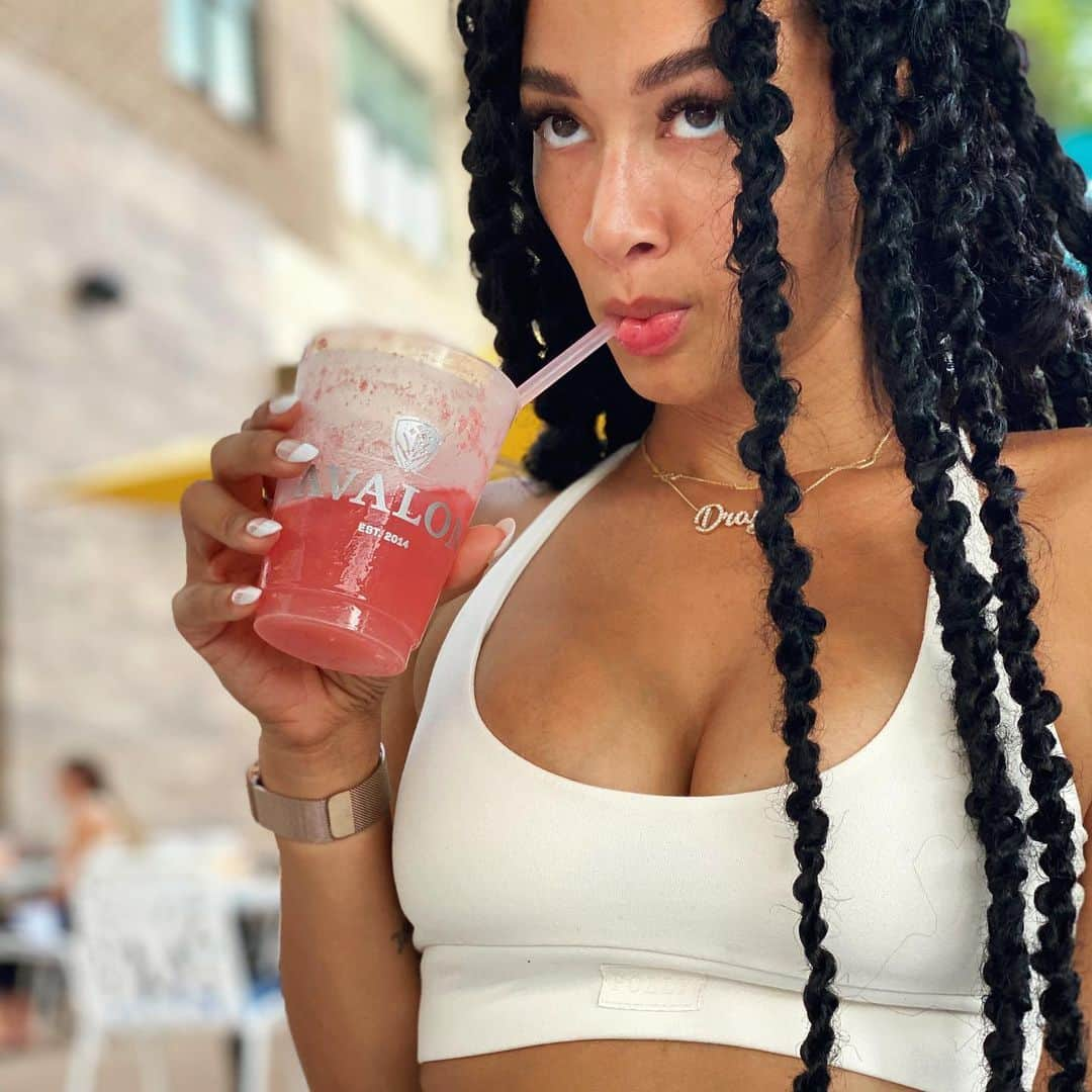 Draya Micheleさんのインスタグラム写真 - (Draya MicheleInstagram)「💭 🍉🍐🥝🍓🍍🥥🍌🍒😈」7月6日 6時55分 - drayamichele