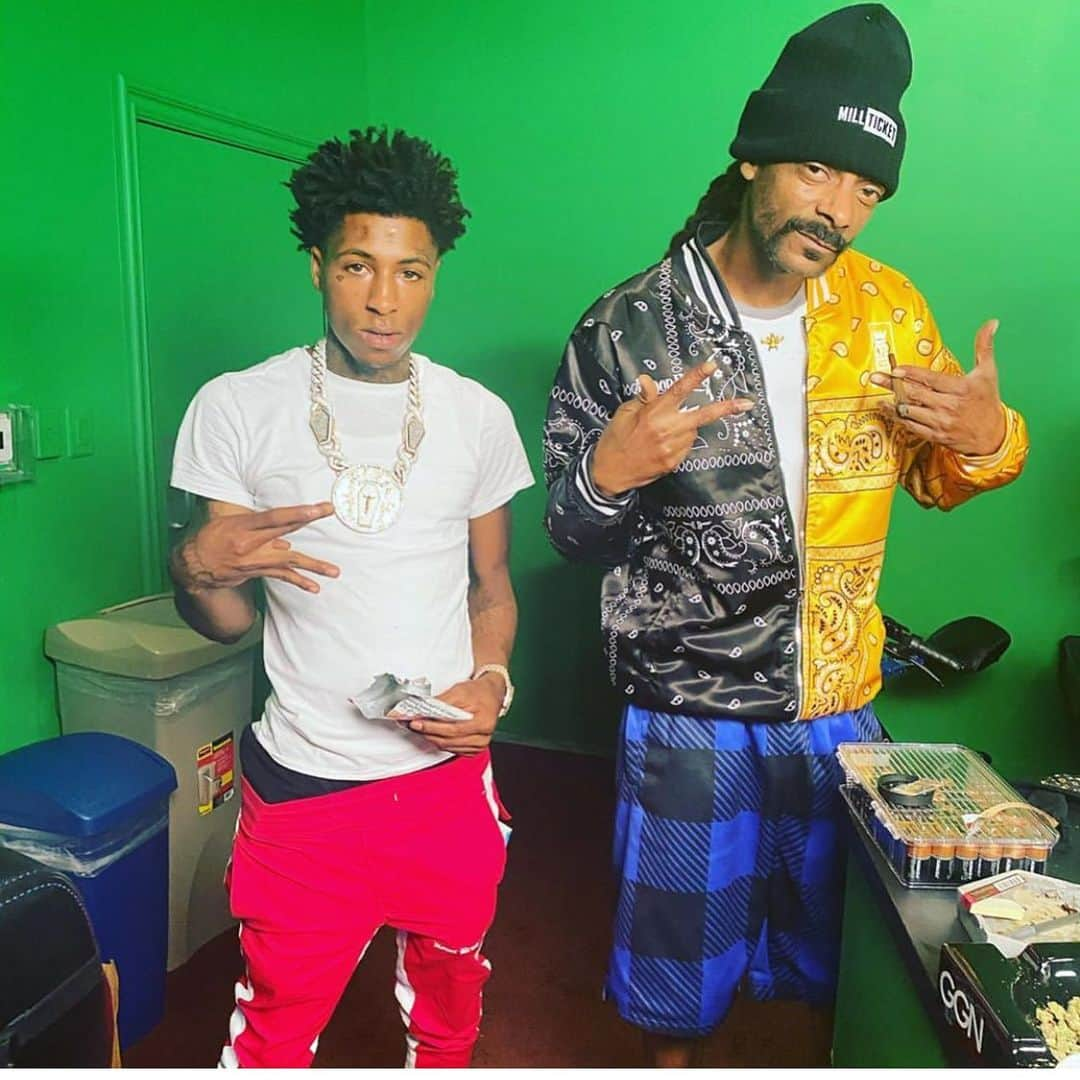 スヌープ・ドッグさんのインスタグラム写真 - (スヌープ・ドッグInstagram)「Generations of hustle ✨💨🥂」7月6日 7時18分 - snoopdogg